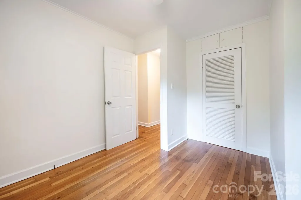 176 Chiles Avenue Asheville NC 28803