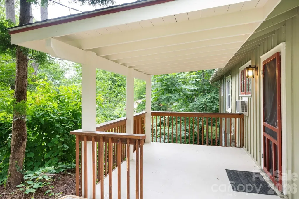176 Chiles Avenue Asheville NC 28803