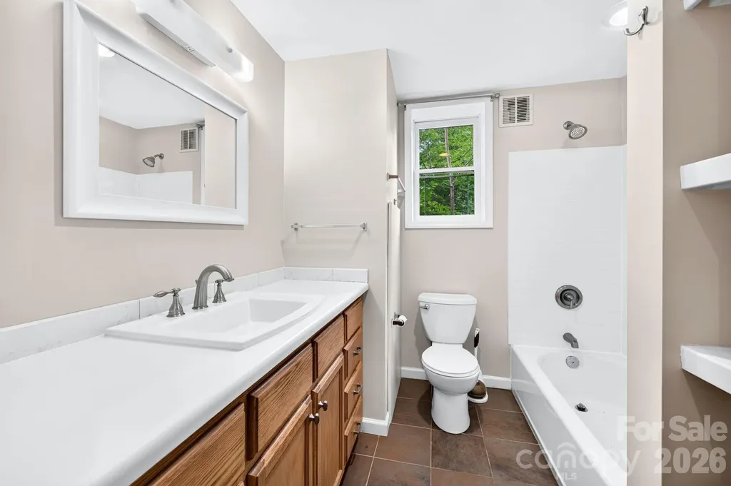 176 Chiles Avenue Asheville NC 28803