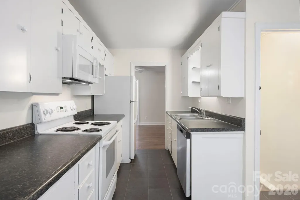 176 Chiles Avenue Asheville NC 28803