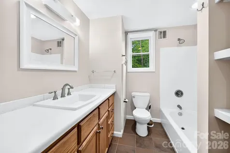 176 Chiles Avenue Asheville NC 28803
