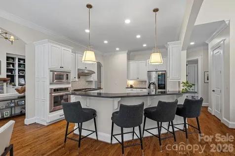 3813 Lakeside Drive Charlotte NC 28270