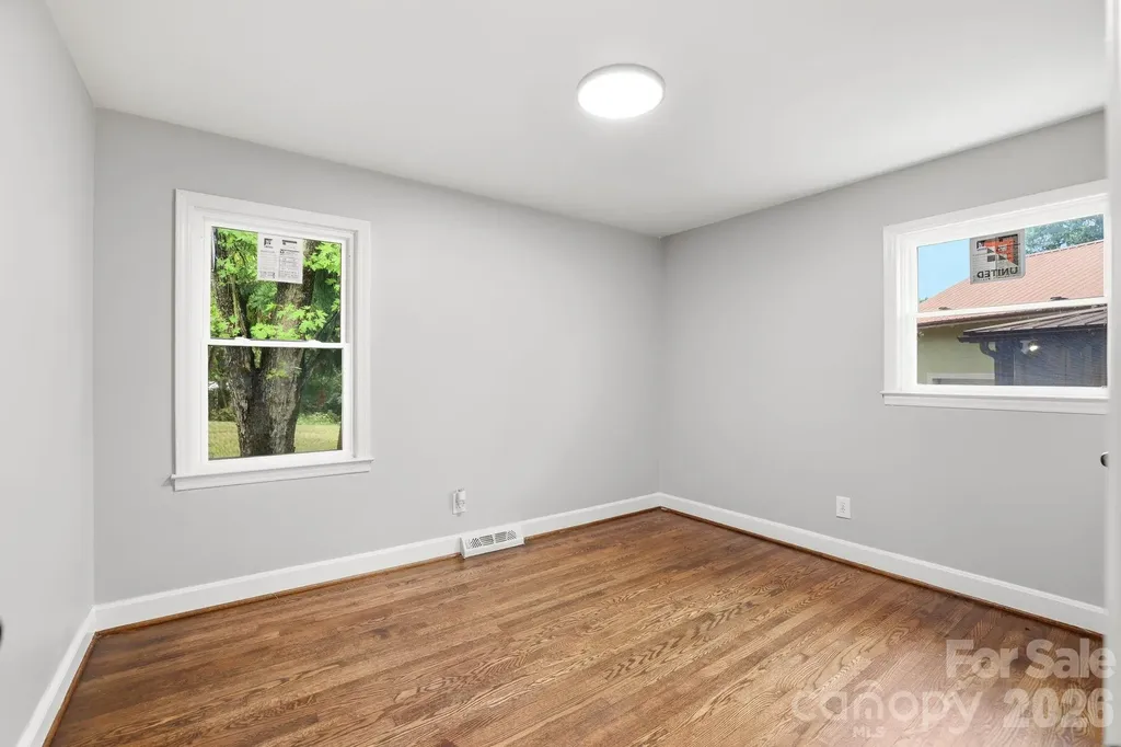 835 Ranch Road Charlotte NC 28208
