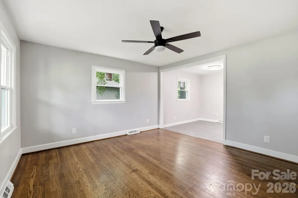 835 Ranch Road Charlotte NC 28208
