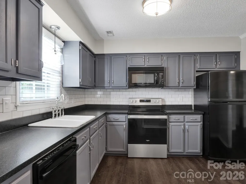 10922 Winterbourne Court Charlotte NC 28277