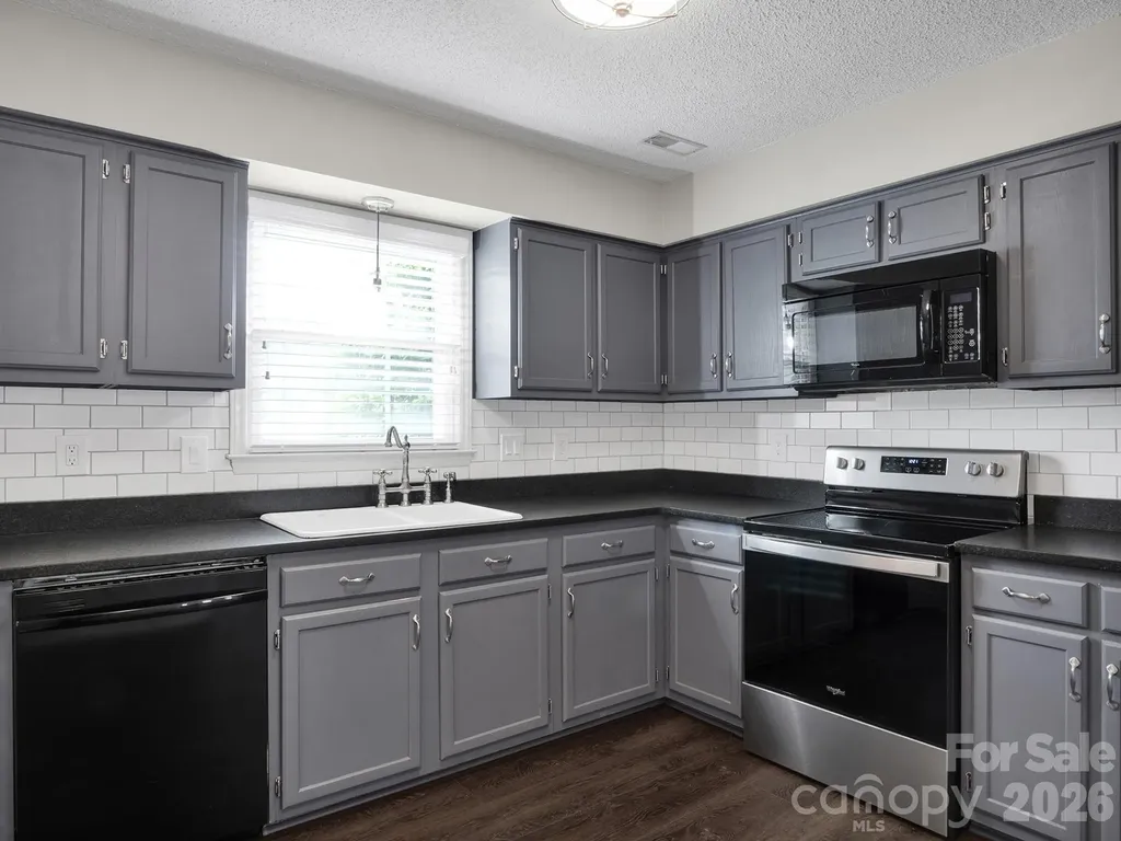 10922 Winterbourne Court Charlotte NC 28277