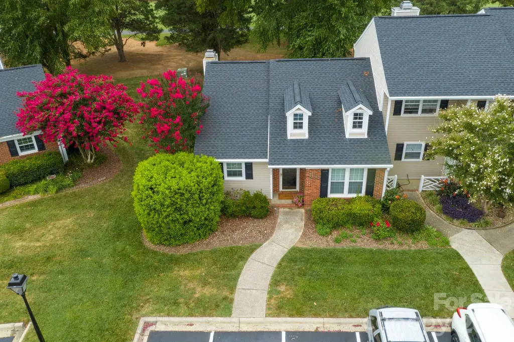 10922 Winterbourne Court Charlotte NC 28277