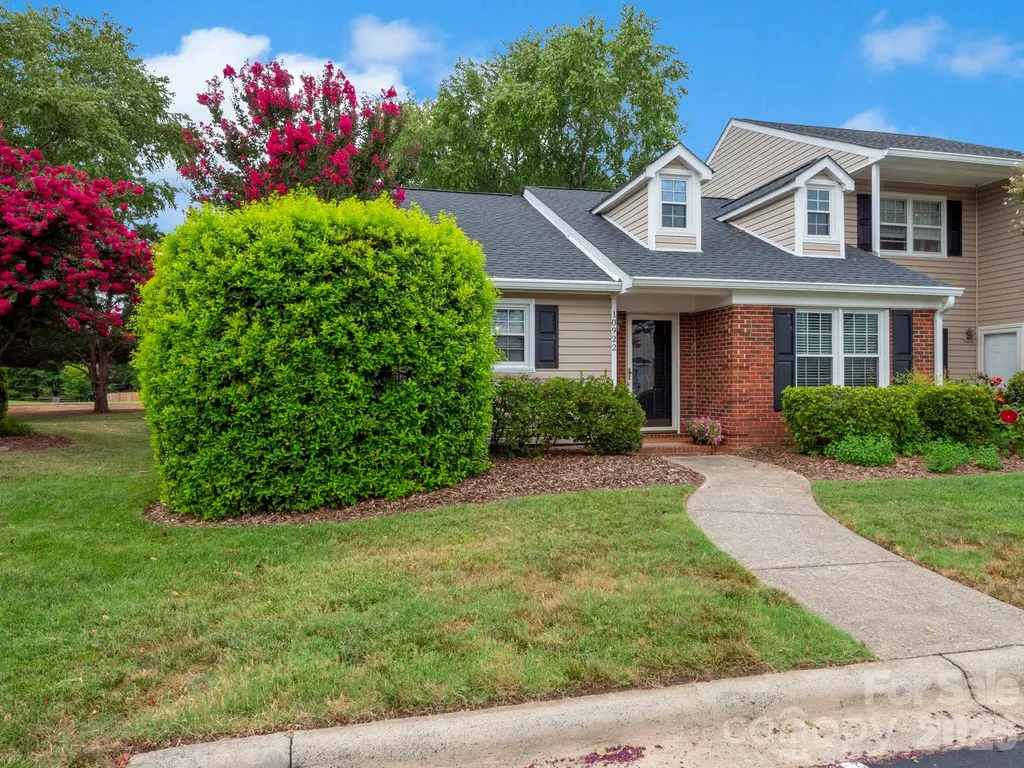 10922 Winterbourne Court Charlotte NC 28277