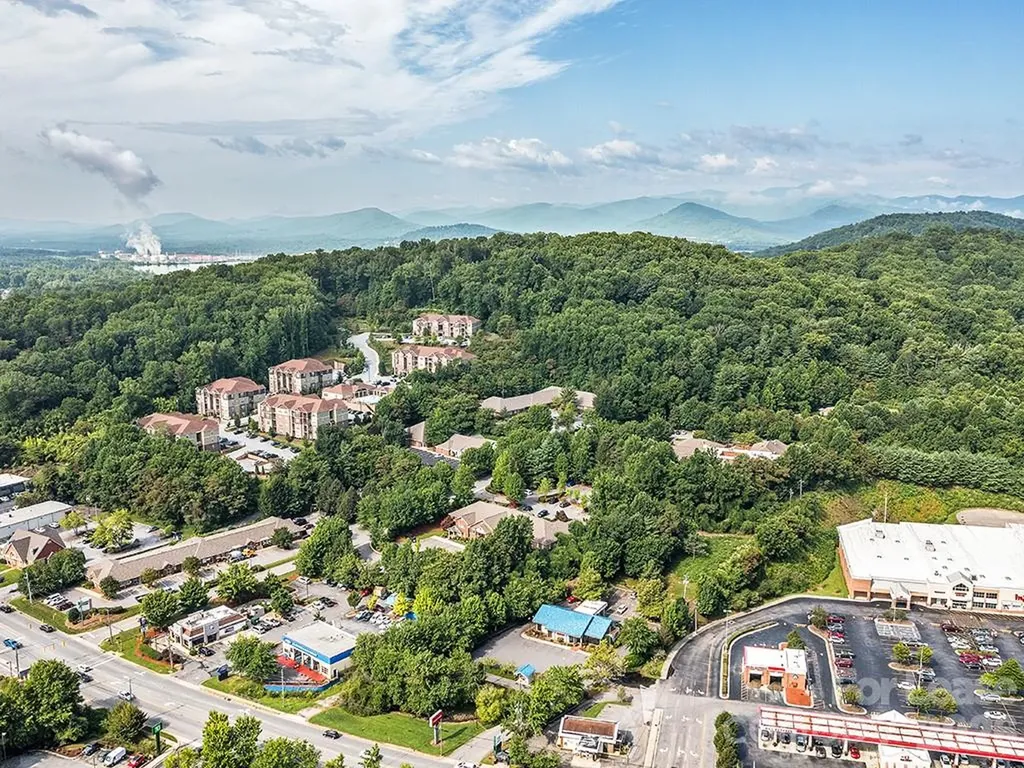 2 Walden Ridge Drive Asheville NC 28803