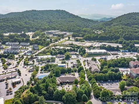 2 Walden Ridge Drive Asheville NC 28803