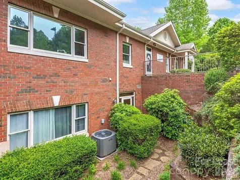 2 Walden Ridge Drive Asheville NC 28803