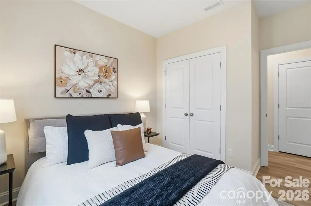 8935 Sharonbrook Drive Charlotte NC 28210