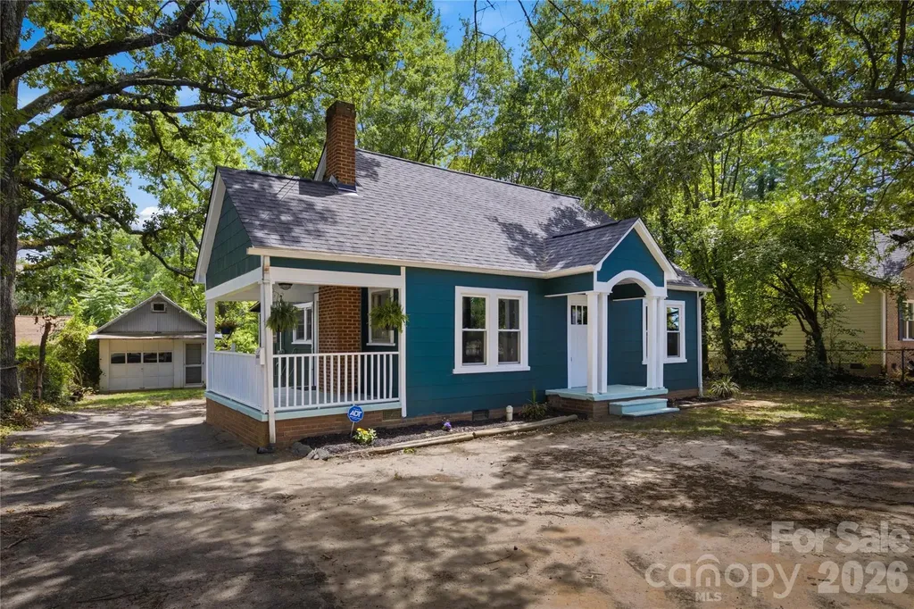 1909 2nd Avenue SW Hickory NC 28602