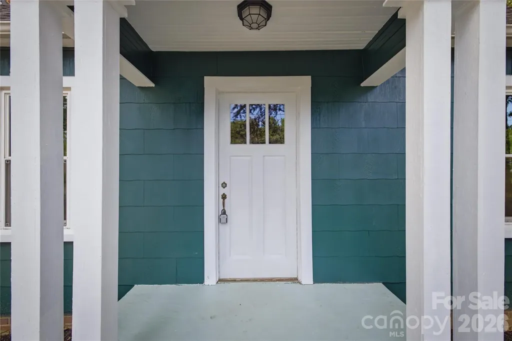 1909 2nd Avenue SW Hickory NC 28602