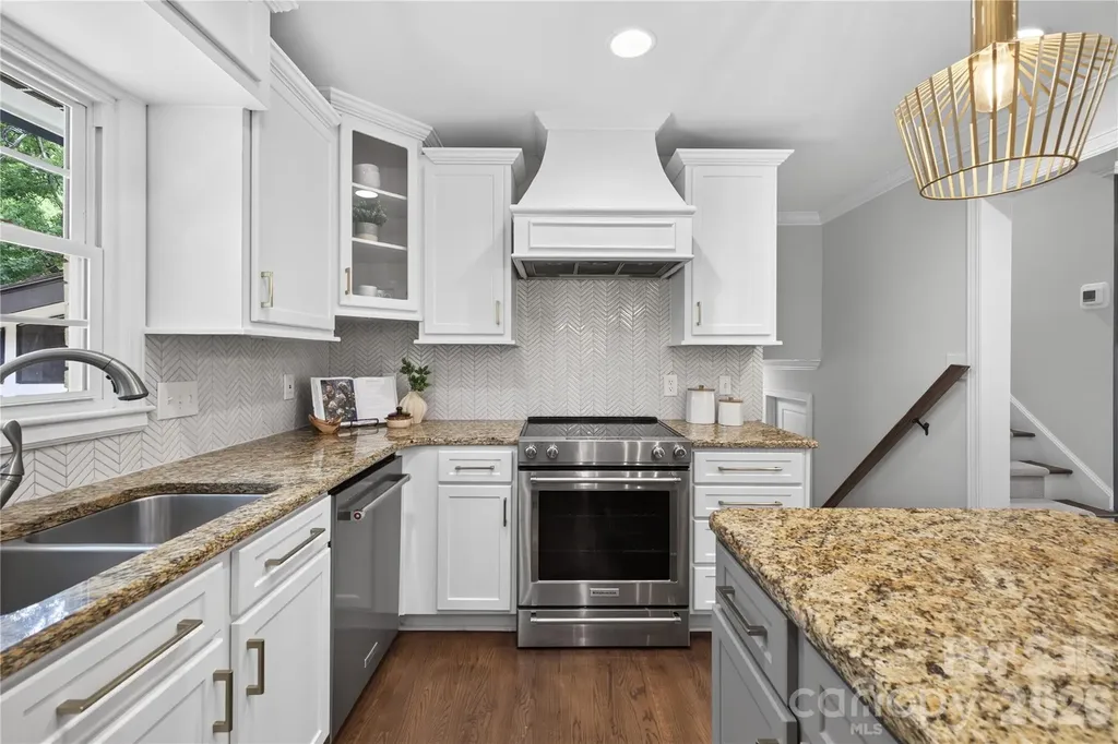511 Merwick Circle Charlotte NC 28211
