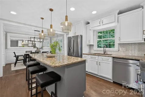 511 Merwick Circle Charlotte NC 28211