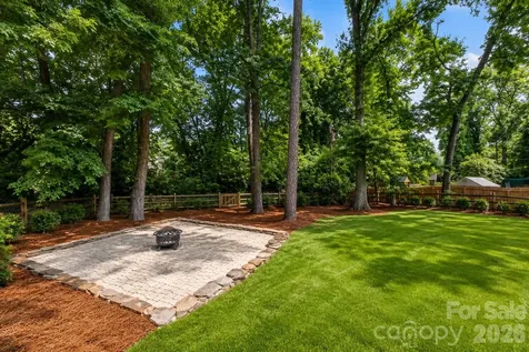 511 Merwick Circle Charlotte NC 28211