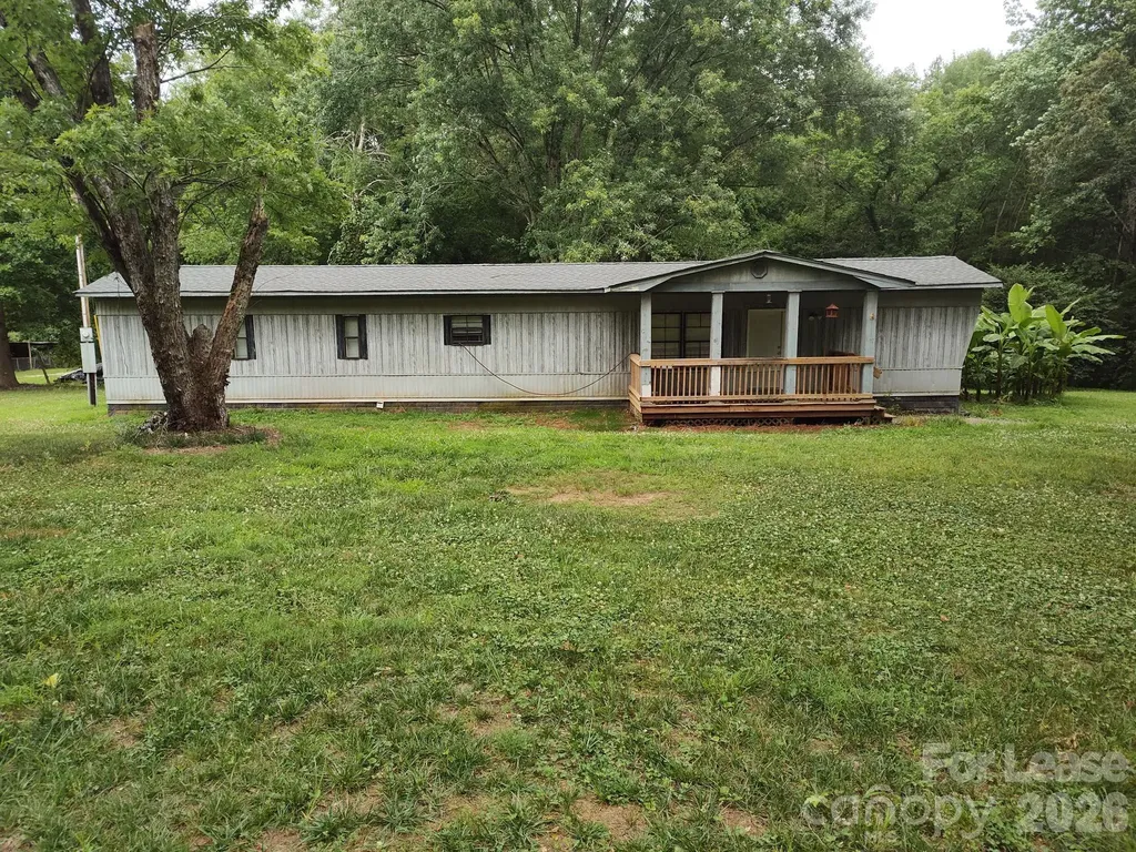 1024 Lindsay Drive Iron Station NC 28080