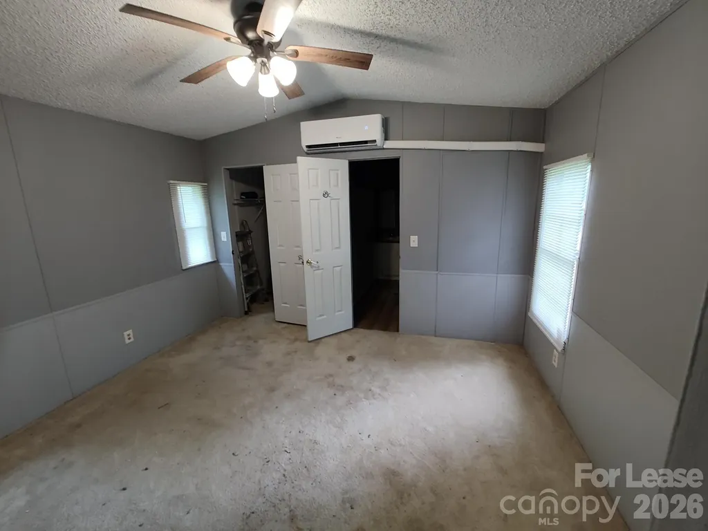 1024 Lindsay Drive Iron Station NC 28080