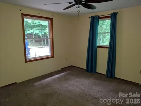 232 Tilson Drive Mars Hill NC 28754