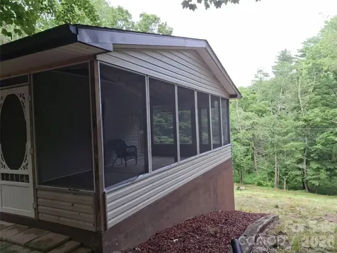 232 Tilson Drive Mars Hill NC 28754