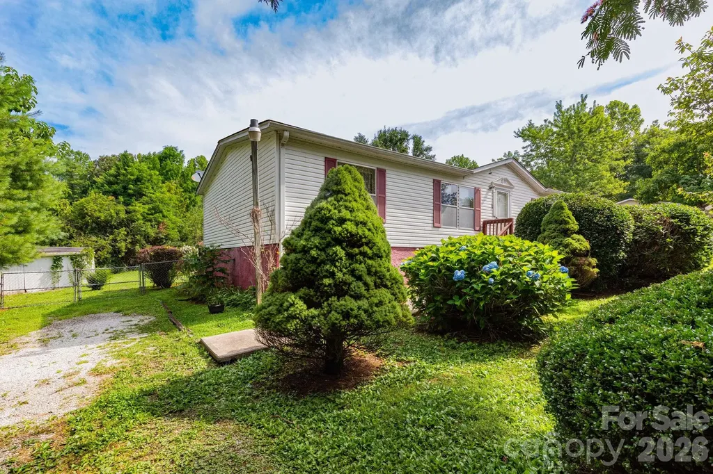 44 Double D Drive Flat Rock NC 28731