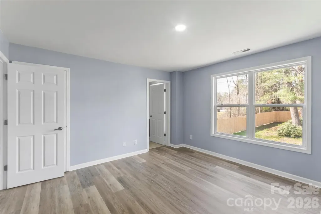 84 Poplar Street Brevard NC 28712