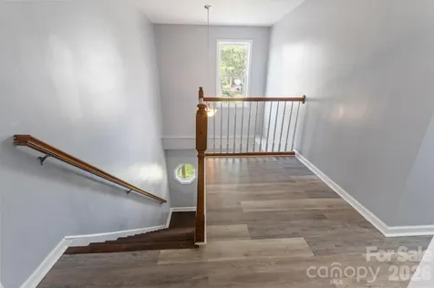 84 Poplar Street Brevard NC 28712