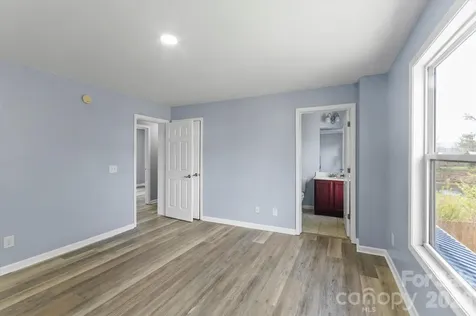 84 Poplar Street Brevard NC 28712