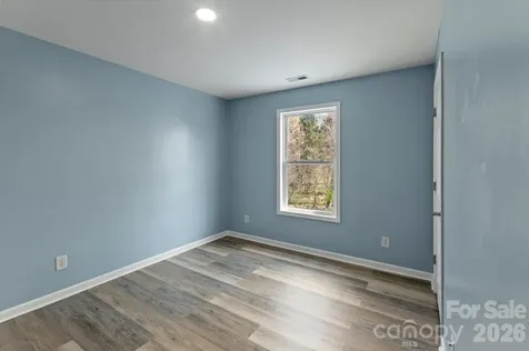 84 Poplar Street Brevard NC 28712