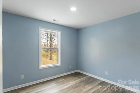 84 Poplar Street Brevard NC 28712