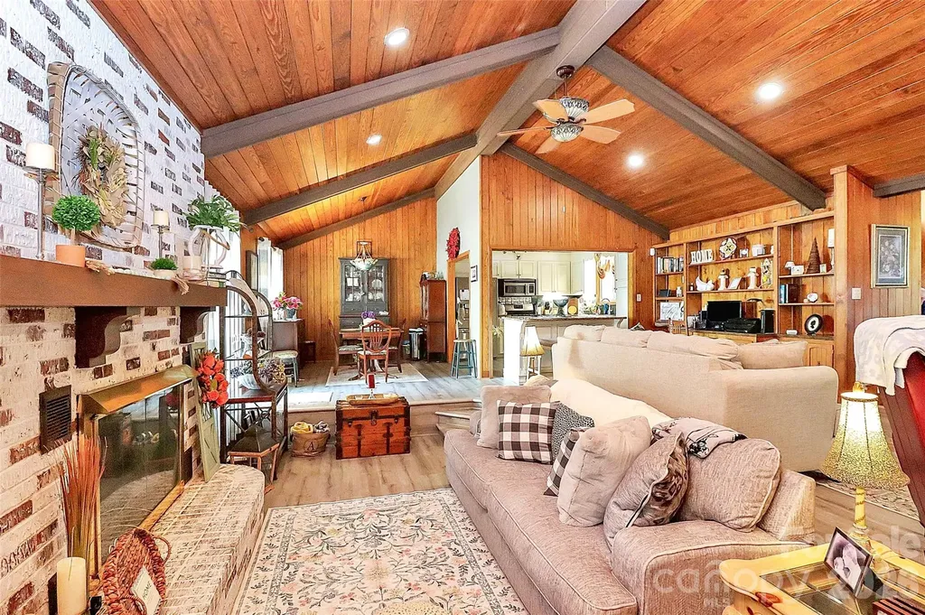 160 Quail Hollow Drive Kings Mountain NC 28086