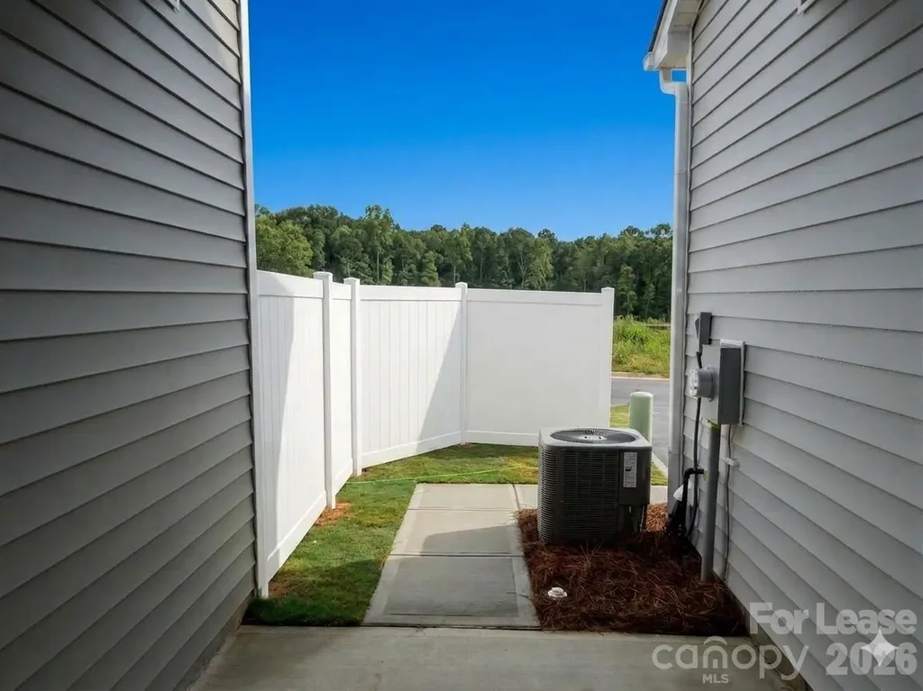 180 W Waterlynn Road Mooresville NC 28117