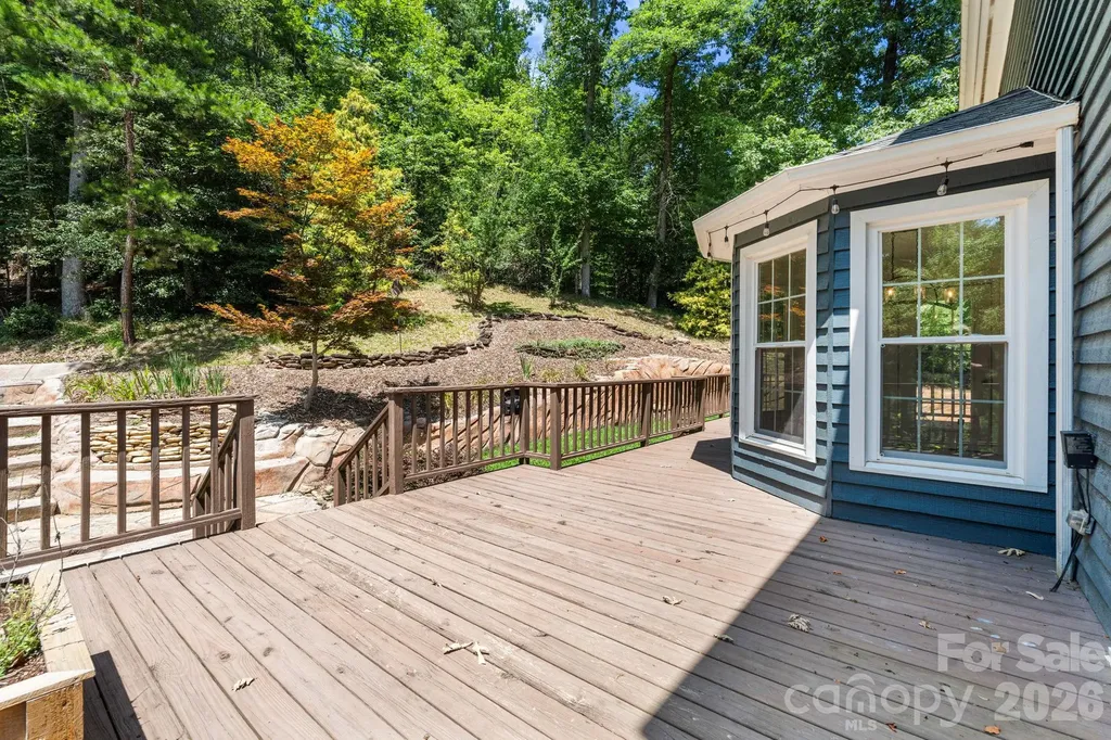 3132 Stoney Brook Drive Lenoir NC 28645