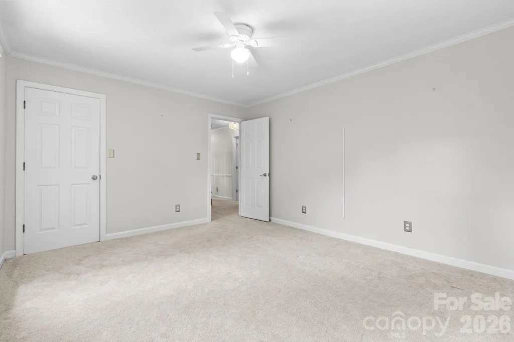 3132 Stoney Brook Drive Lenoir NC 28645