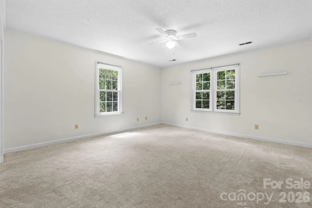 3132 Stoney Brook Drive Lenoir NC 28645