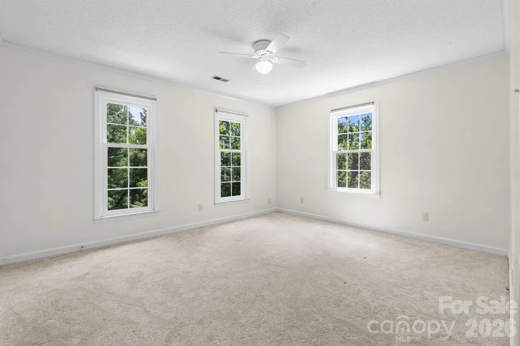 3132 Stoney Brook Drive Lenoir NC 28645