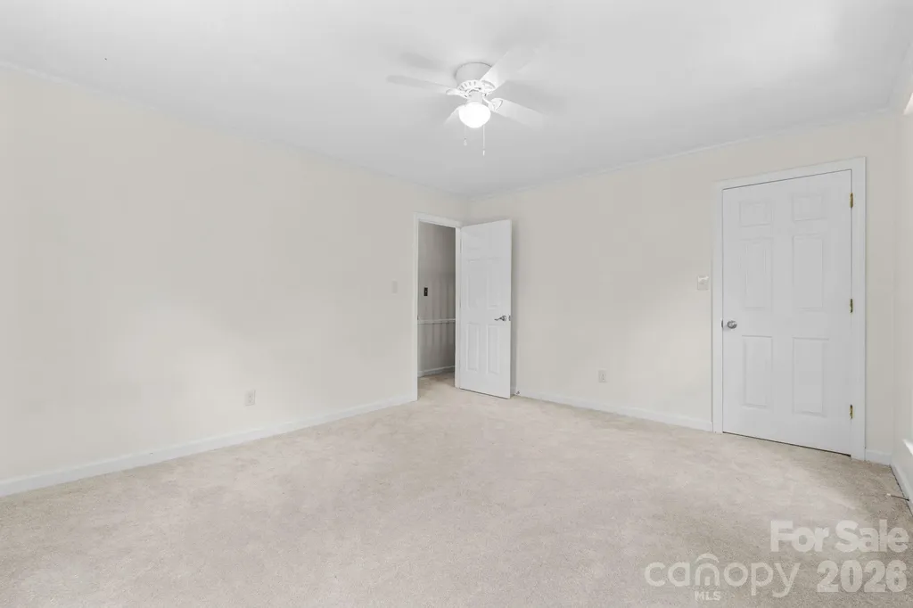 3132 Stoney Brook Drive Lenoir NC 28645
