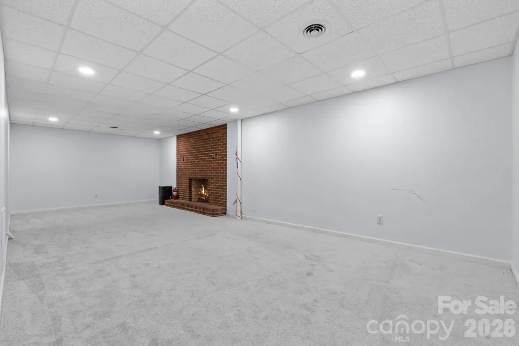3132 Stoney Brook Drive Lenoir NC 28645