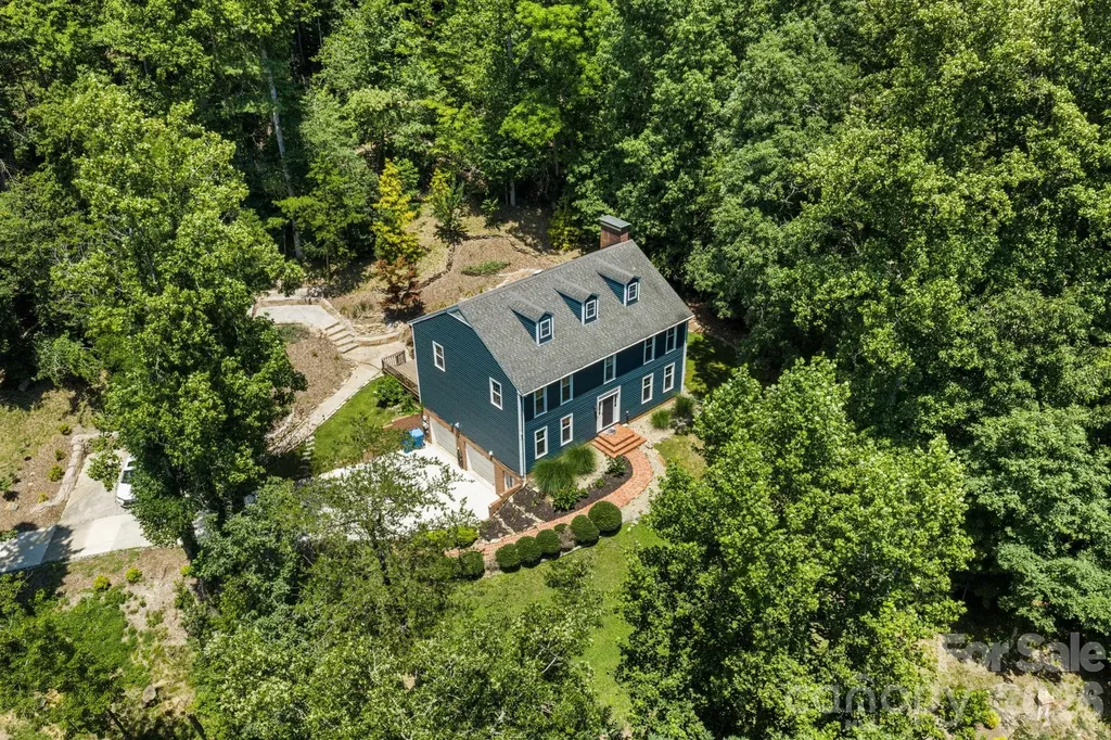 3132 Stoney Brook Drive Lenoir NC 28645
