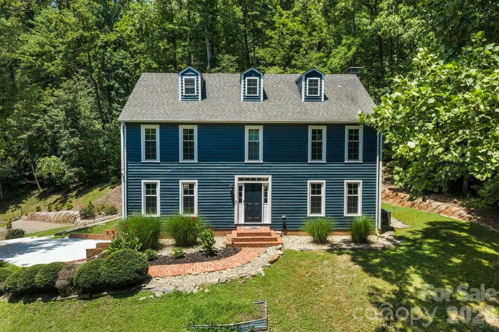 3132 Stoney Brook Drive Lenoir NC 28645