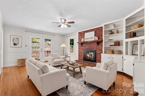 3132 Stoney Brook Drive Lenoir NC 28645