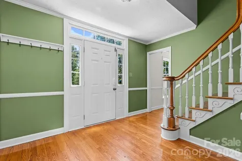 3132 Stoney Brook Drive Lenoir NC 28645