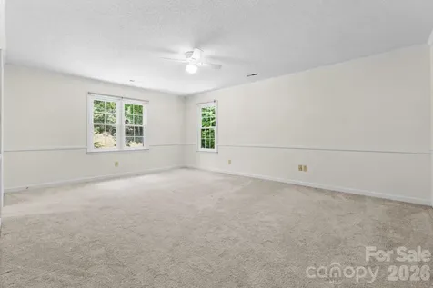 3132 Stoney Brook Drive Lenoir NC 28645