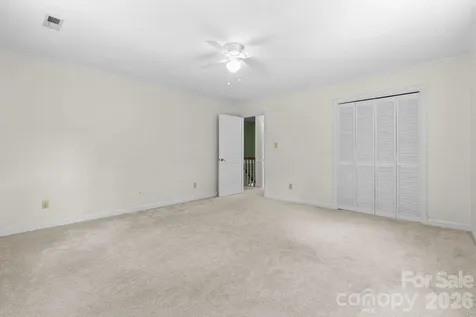 3132 Stoney Brook Drive Lenoir NC 28645