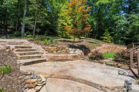 3132 Stoney Brook Drive Lenoir NC 28645