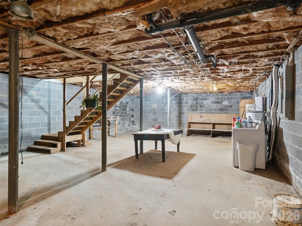 115 Hollifield Street Spruce Pine NC 28777