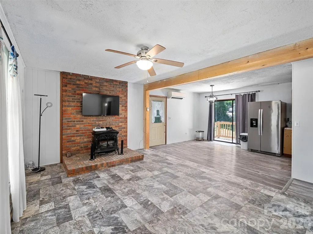 115 Hollifield Street Spruce Pine NC 28777