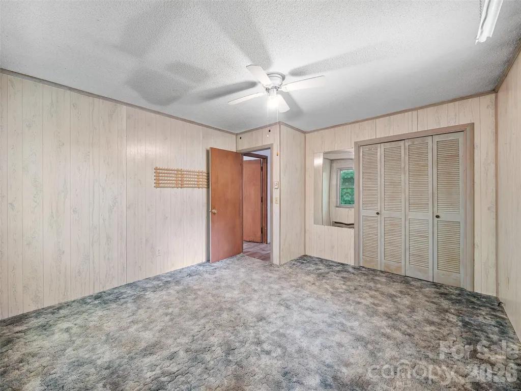 115 Hollifield Street Spruce Pine NC 28777