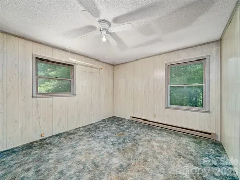115 Hollifield Street Spruce Pine NC 28777